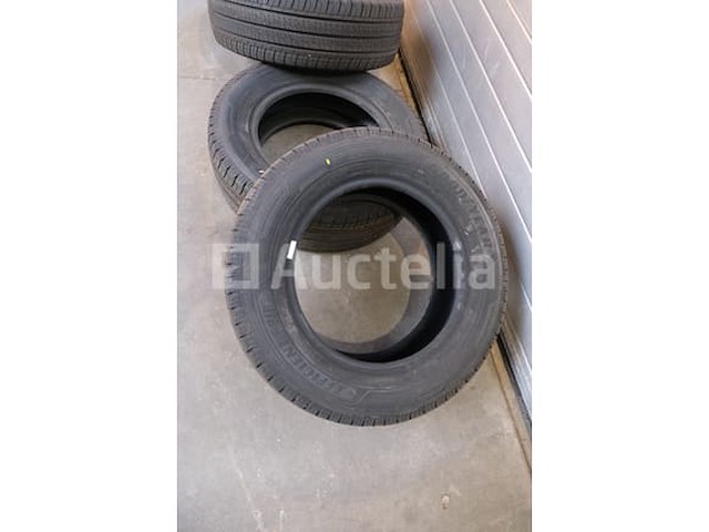4 goodyear 215/65 r16c banden - afbeelding 2 van  9