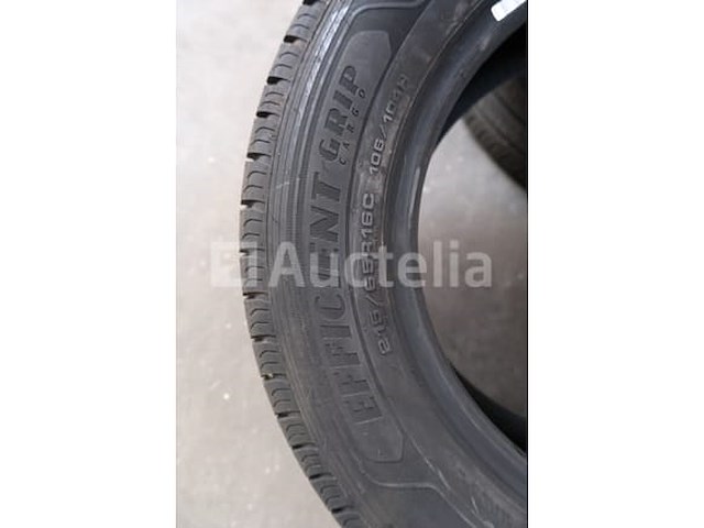 4 goodyear 215/65 r16c banden - afbeelding 8 van  9