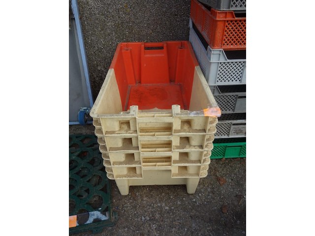 4 grote bakken - afbeelding 1 van  1