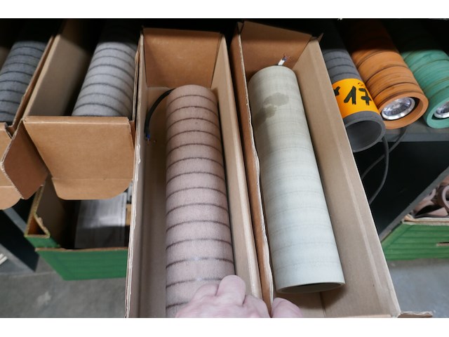 4 hanglampen initial - afbeelding 3 van  4