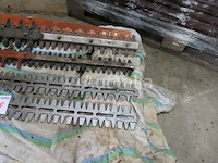 4 heggenknipbladen - afbeelding 3 van  3