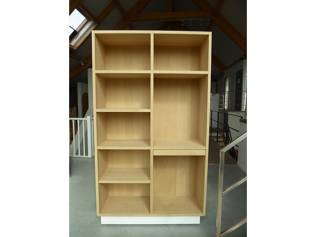 4 hoekige kleerkast - afbeelding 4 van  5