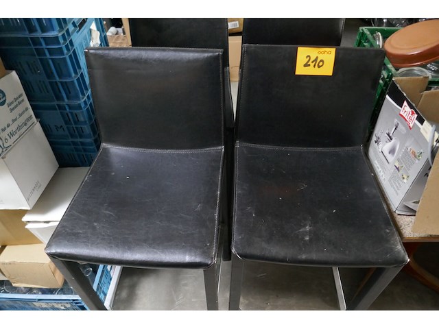 4 hoge barstoelen - afbeelding 2 van  3