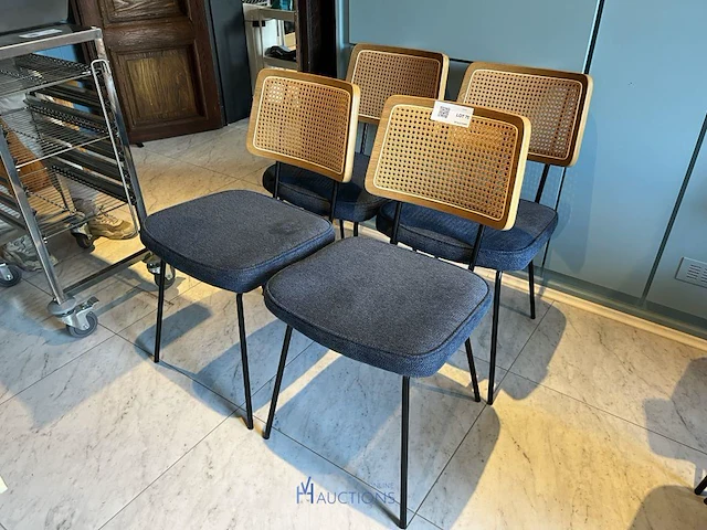 4 horecastoelen - afbeelding 1 van  4