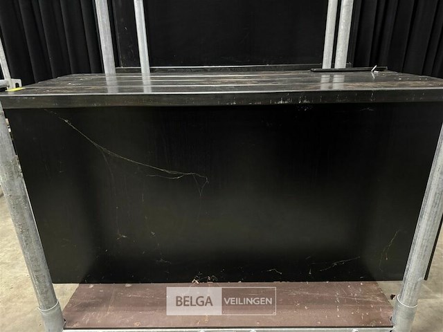 4 houten afzethekken - afbeelding 1 van  4