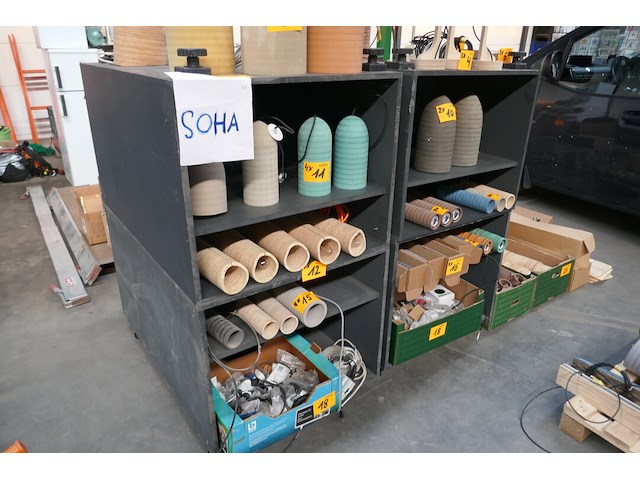 4 houten opbergkasten - afbeelding 2 van  3