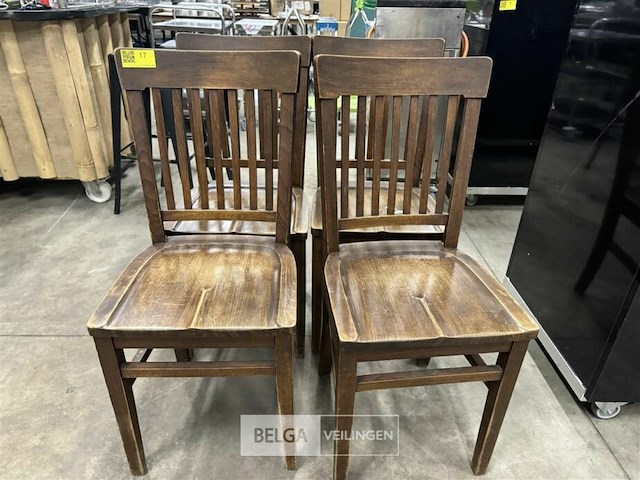 4 houten stoelen - afbeelding 1 van  3