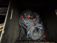 4 kabelkist inh div kabels - afbeelding 2 van  15