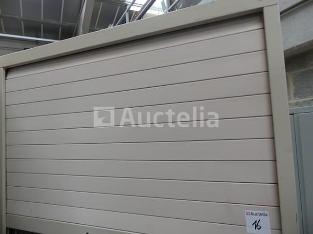 4 kasten met verschillende luiken - afbeelding 7 van  13