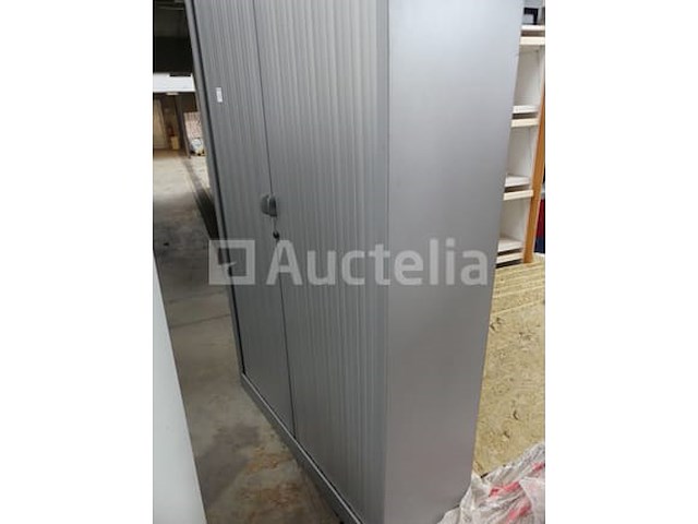 4 kasten met verschillende luiken - afbeelding 9 van  13