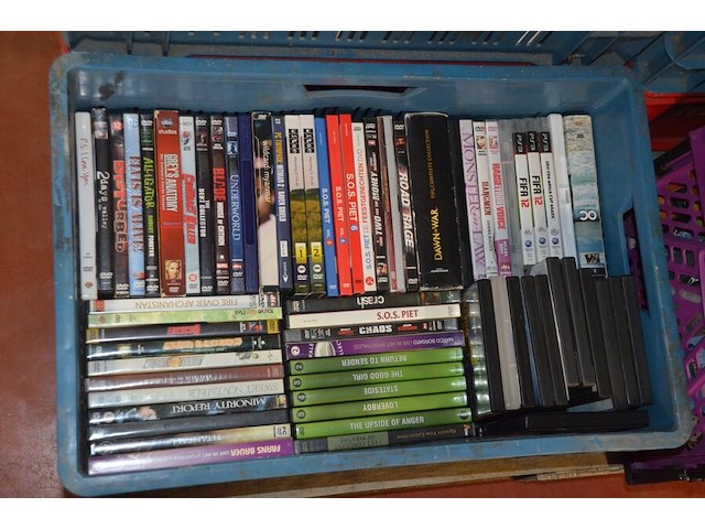 4 kisten gevuld met ca. 320 dvd's - afbeelding 7 van  7