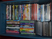4 kisten gevuld met ca. 320 dvd's - afbeelding 4 van  5