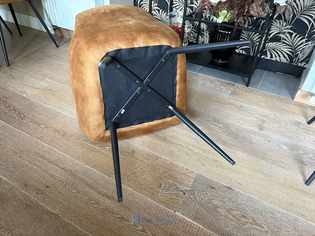 4 kuipstoelen - afbeelding 6 van  8