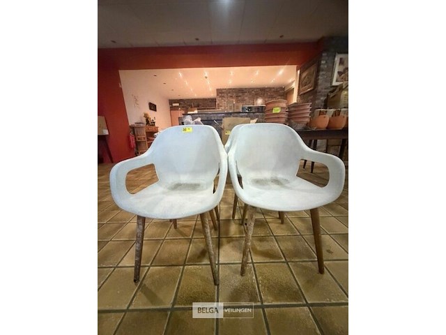 4 kuipstoelen - afbeelding 1 van  2