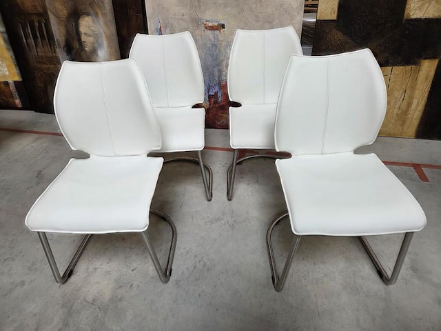 4 lederen eetkamerstoelen bali - afbeelding 1 van  6