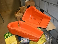 ± 4 lege kettingzaagboxen stihl - afbeelding 3 van  4