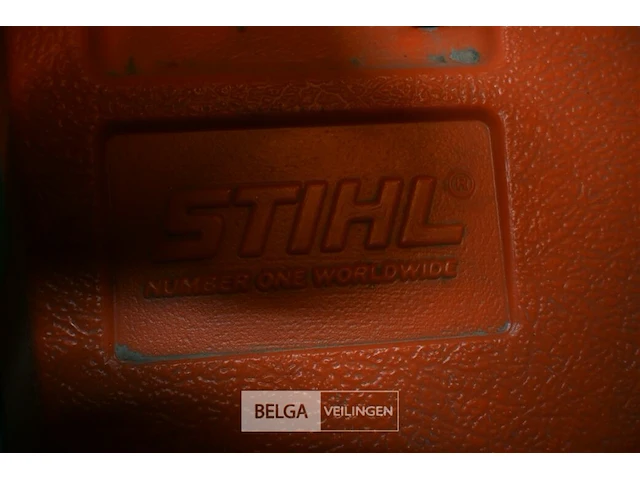 ± 4 lege kettingzaagboxen stihl - afbeelding 4 van  4