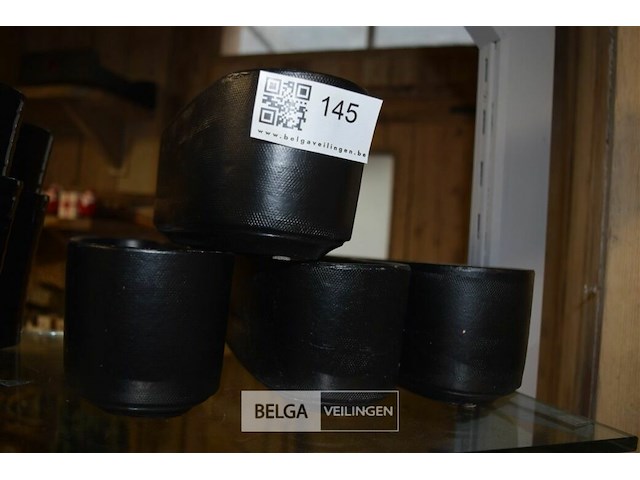 4 mat zwarte ovale bloempotten 33x10 cm - afbeelding 1 van  2