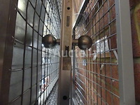 4 metalen deuren en barrières - afbeelding 9 van  9