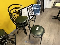 4 metalen horecastoelen