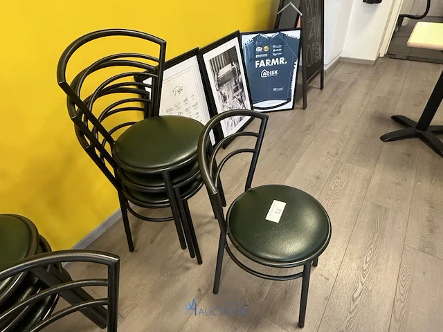 4 metalen horecastoelen - afbeelding 1 van  4