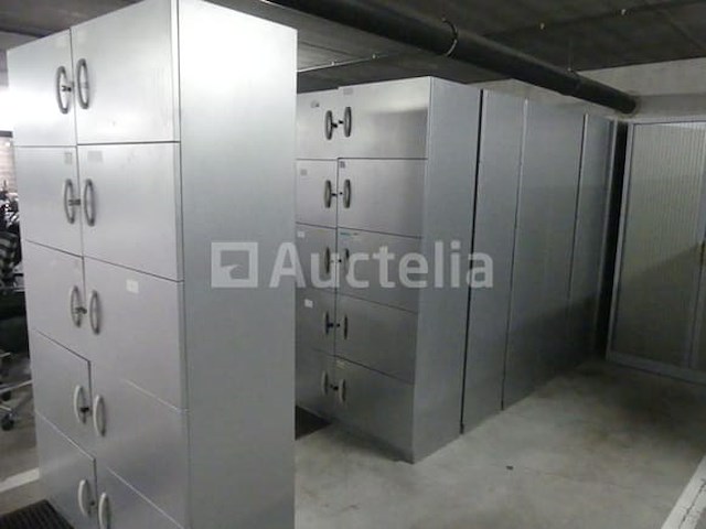 4 metalen kasten 10 kluisjes - afbeelding 4 van  6