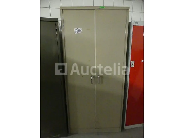 4 metalen kasten met 2 deuren - afbeelding 10 van  11