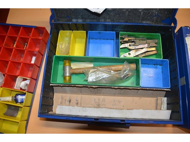 4 metalen koffers vulkan lokring met koppelstukken (b423) - afbeelding 8 van  9