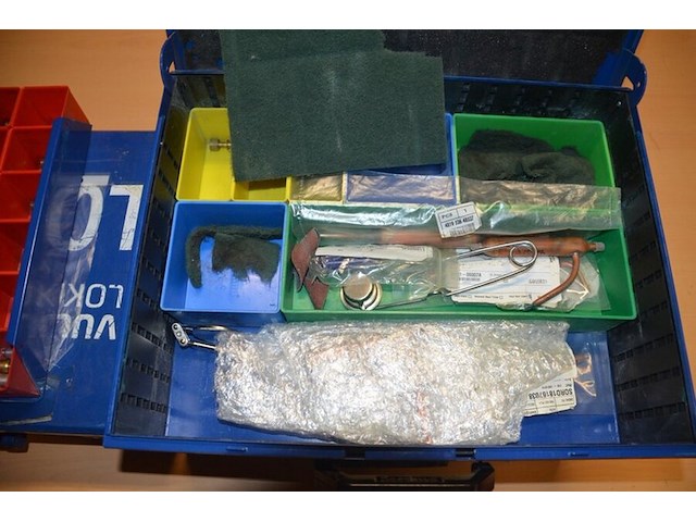 4 metalen koffers vulkan lokring met koppelstukken (b423) - afbeelding 7 van  10