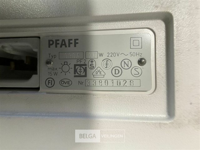 4 naaimachines pfaff - afbeelding 10 van  11