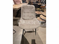 4 nieuwe beige fluwelen stoelen - afbeelding 1 van  1
