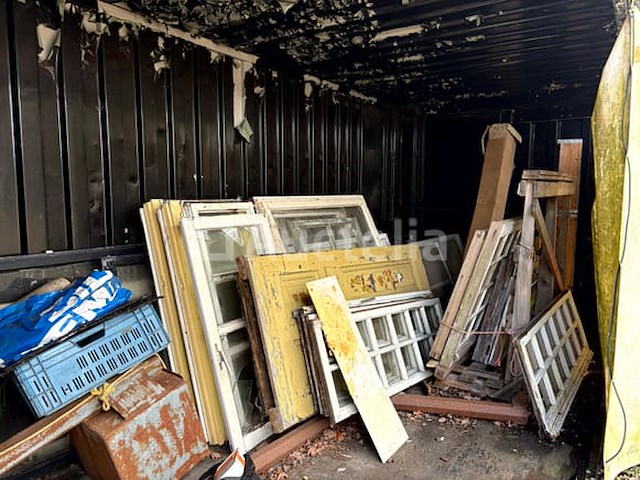 4 open containers - afbeelding 14 van  23