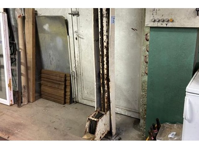 4-paals hefbrug 4.5 ton - afbeelding 2 van  8