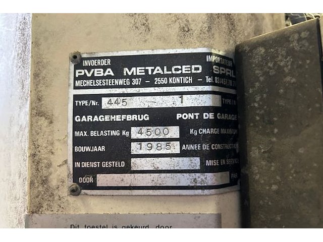 4-paals hefbrug 4.5 ton - afbeelding 8 van  8