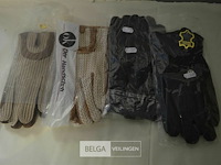 4 paar div soorten handschoenen - afbeelding 1 van  3