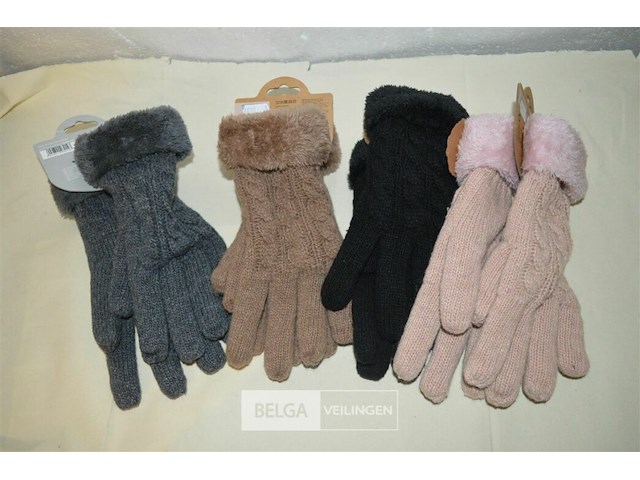 4 paar handschoenen div kleuren - afbeelding 1 van  3