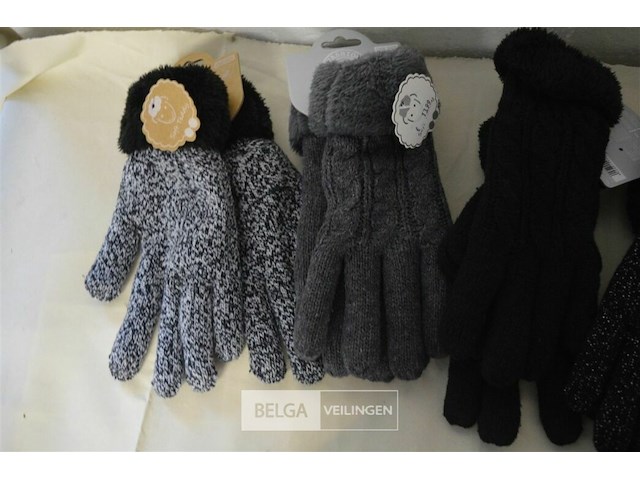 4 paar winterhandschoenen - afbeelding 2 van  3