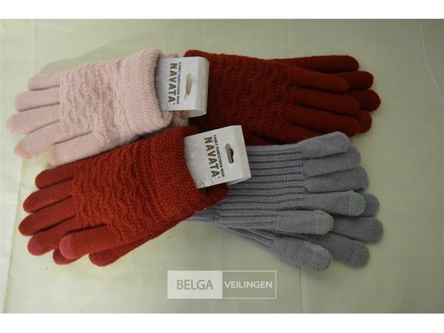 4 paar winterhandschoenen - afbeelding 1 van  3