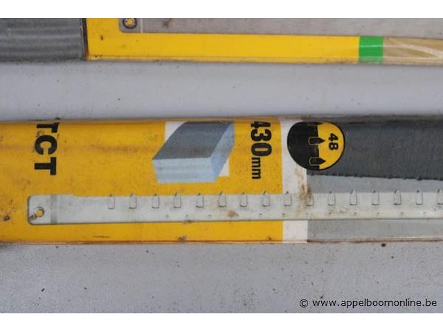 4 pakjes zaagbladen dewalt - afbeelding 3 van  5