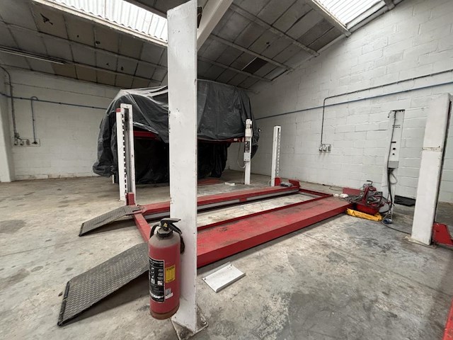 4 palen hefbrug s.a. e.t.g. - afbeelding 2 van  9