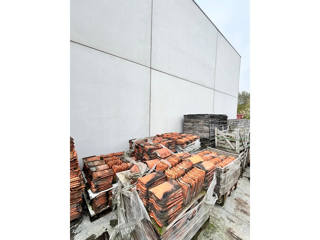 4 palletten boomse pannen - afbeelding 2 van  4