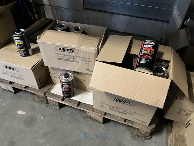 4 palletten onderhoudsproducten wynn's - afbeelding 2 van  21