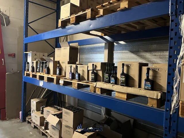 4 palletten onderhoudsproducten wynn's - afbeelding 1 van  28