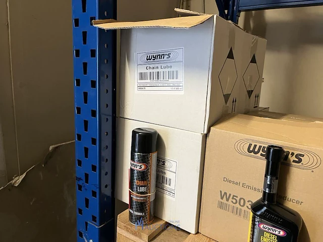 4 palletten onderhoudsproducten wynn's - afbeelding 23 van  28