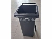 4 plastic bakken van 100 liter - afbeelding 4 van  6