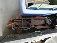 4 plastieken bakken met inhoud - afbeelding 4 van  6