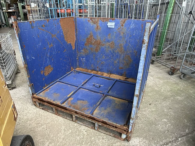 4 plooibare metalen stapelbakken - afbeelding 3 van  3