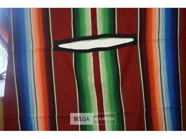 4 poncho div. kleuren 120x120cm - afbeelding 3 van  3