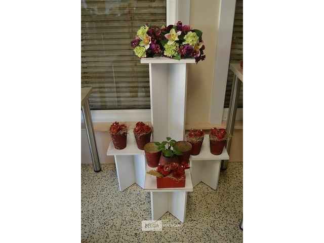 4 presentatiezuil met decoratie - afbeelding 1 van  5