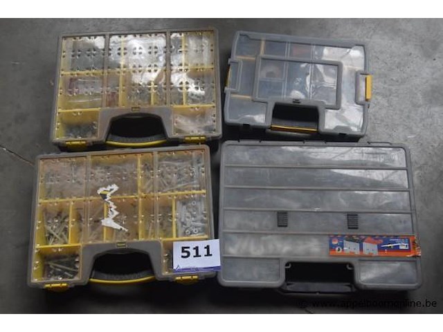 4 pvc koffers met inhoud - afbeelding 2 van  4